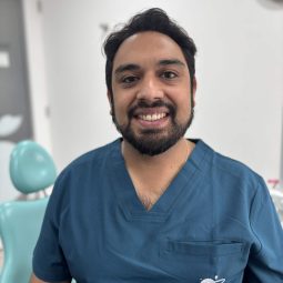Dr. Mathias Parra Dr. Mathias Parra - Smile Planet